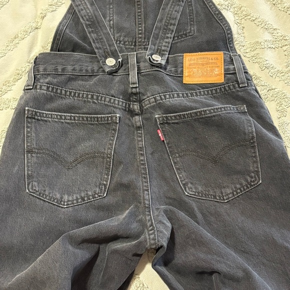 Levi's Premium Washed Black Women’s Overalls size XS - Picture 1 of 9